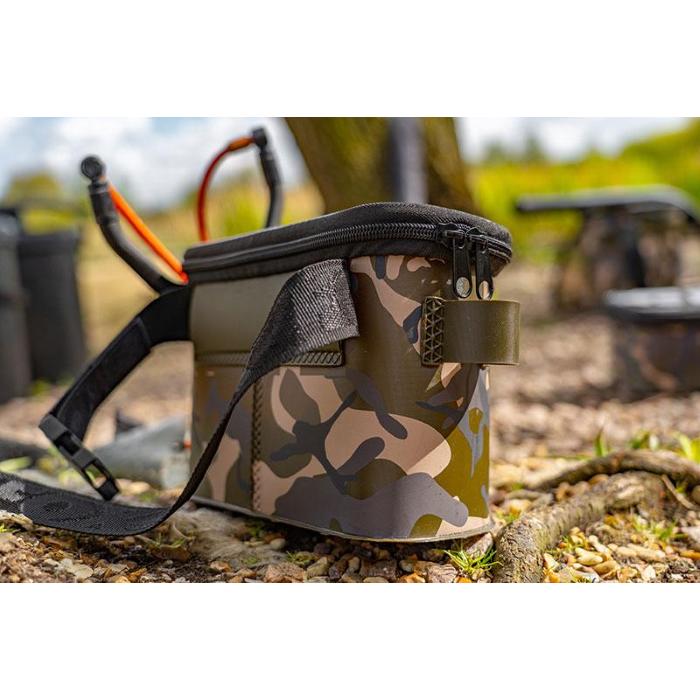 Fox  Aquos Camolite bait belt large 8L