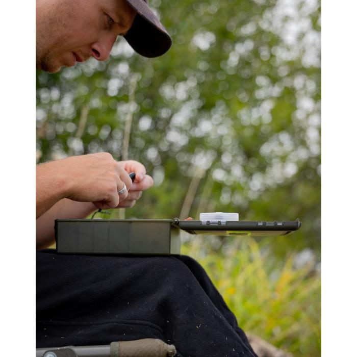 Fox Edges Medium Tackle Box