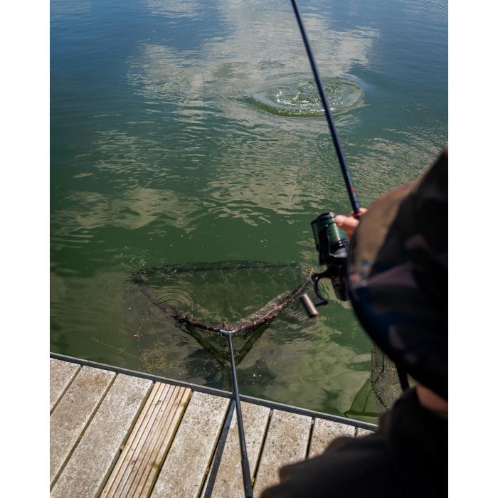Fox Horizon X4S Retractable 42 Landing Net Camo Mesh