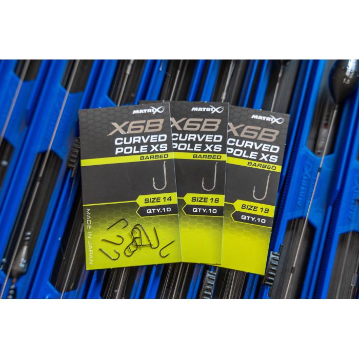 Fox X6B Curved Pole XS Size 18 Barbed