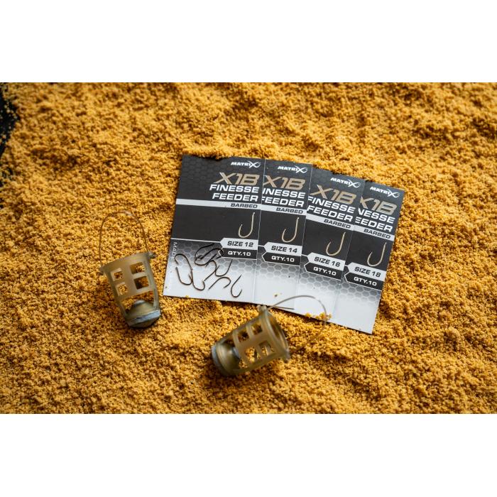 Fox X1B Finesse Feeder Size 18 Barbed